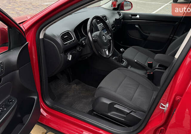 Червоний Фольксваген Гольф, об'ємом двигуна 1.6 л та пробігом 224 тис. км за 7499 $, фото 18 на Automoto.ua