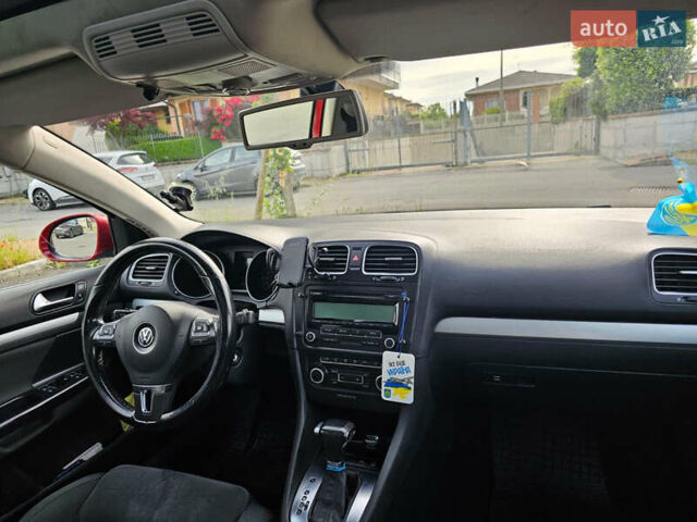 Червоний Фольксваген Гольф, об'ємом двигуна 1.6 л та пробігом 268 тис. км за 7900 $, фото 7 на Automoto.ua