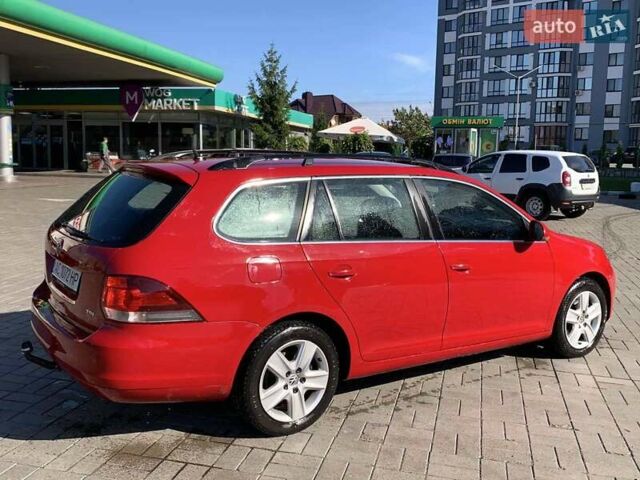 Красный Фольксваген Гольф, объемом двигателя 1.6 л и пробегом 186 тыс. км за 8600 $, фото 9 на Automoto.ua