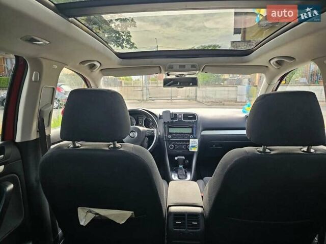 Червоний Фольксваген Гольф, об'ємом двигуна 1.6 л та пробігом 268 тис. км за 7900 $, фото 6 на Automoto.ua