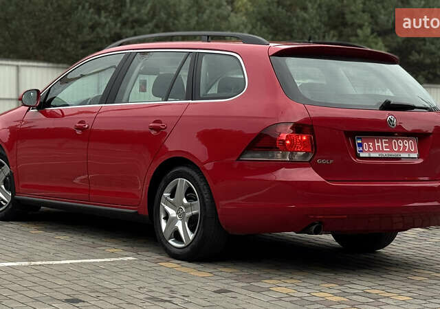 Червоний Фольксваген Гольф, об'ємом двигуна 1.6 л та пробігом 224 тис. км за 7499 $, фото 4 на Automoto.ua