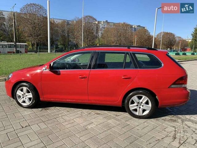 Красный Фольксваген Гольф, объемом двигателя 1.6 л и пробегом 186 тыс. км за 8600 $, фото 11 на Automoto.ua