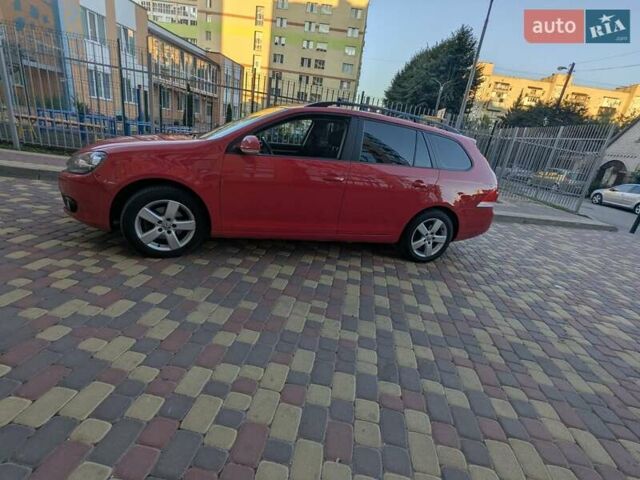 Красный Фольксваген Гольф, объемом двигателя 1.2 л и пробегом 112 тыс. км за 7500 $, фото 3 на Automoto.ua