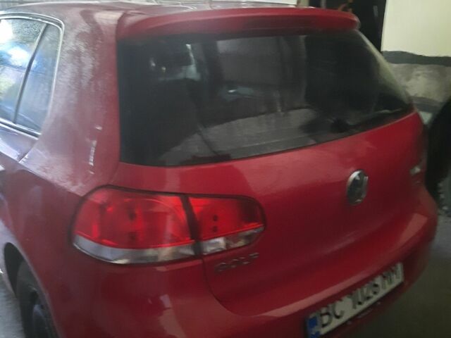 Червоний Фольксваген Гольф, об'ємом двигуна 0 л та пробігом 124 тис. км за 4500 $, фото 3 на Automoto.ua