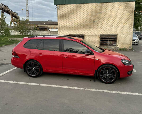 Фольксваген Гольф 2012 в Хмельницком на Automoto.ua Красный Фольксваген Гольф, объемом двигателя 1.6 л и пробегом 238 тыс. км за 7900 $, фото 1 на Automoto.ua