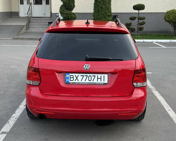 Фольксваген Гольф 2012 в Хмельницком на Automoto.ua Красный Фольксваген Гольф, объемом двигателя 1.6 л и пробегом 238 тыс. км за 7900 $, фото 14 на Automoto.ua