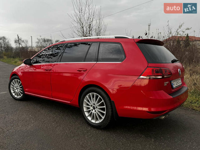 Красный Фольксваген Гольф, объемом двигателя 1.97 л и пробегом 201 тыс. км за 12400 $, фото 1 на Automoto.ua