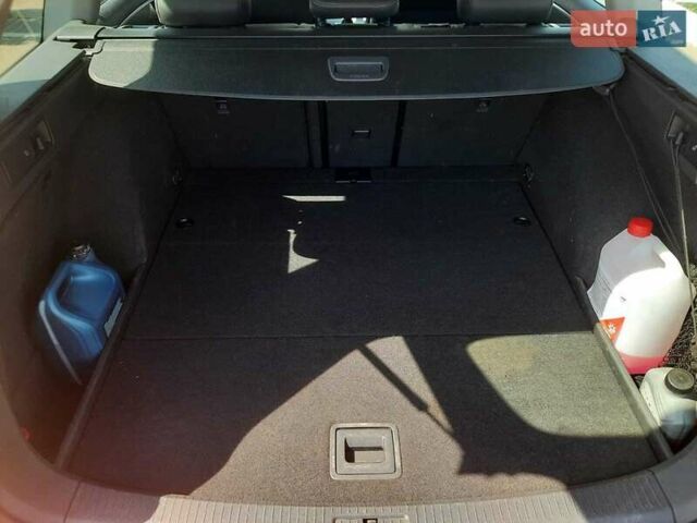 Червоний Фольксваген Гольф, об'ємом двигуна 1.97 л та пробігом 195 тис. км за 12300 $, фото 33 на Automoto.ua