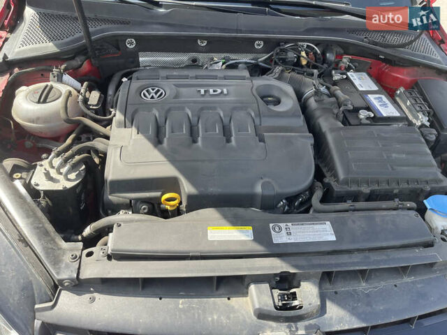 Красный Фольксваген Гольф, объемом двигателя 2 л и пробегом 67 тыс. км за 18000 $, фото 53 на Automoto.ua