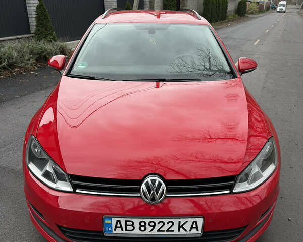 Красный Фольксваген Гольф, объемом двигателя 1.6 л и пробегом 233 тыс. км за 11500 $, фото 3 на Automoto.ua