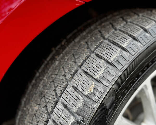 Красный Фольксваген Гольф, объемом двигателя 1.97 л и пробегом 201 тыс. км за 12400 $, фото 10 на Automoto.ua