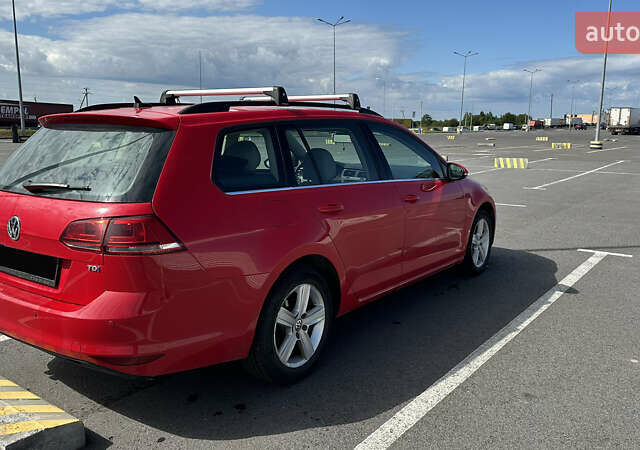 Красный Фольксваген Гольф, объемом двигателя 1.97 л и пробегом 177 тыс. км за 12400 $, фото 2 на Automoto.ua
