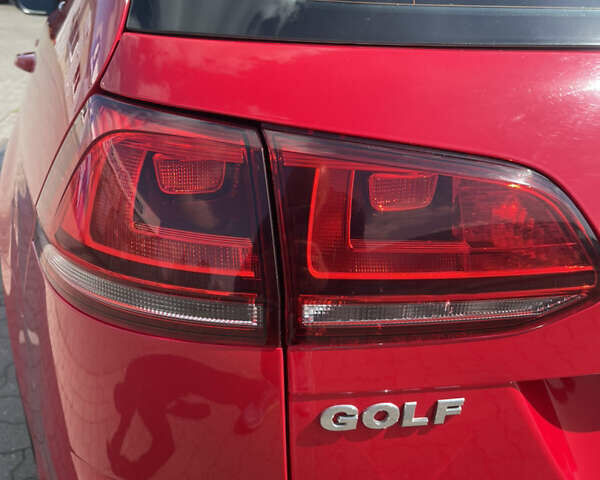 Красный Фольксваген Гольф, объемом двигателя 2 л и пробегом 67 тыс. км за 18000 $, фото 61 на Automoto.ua