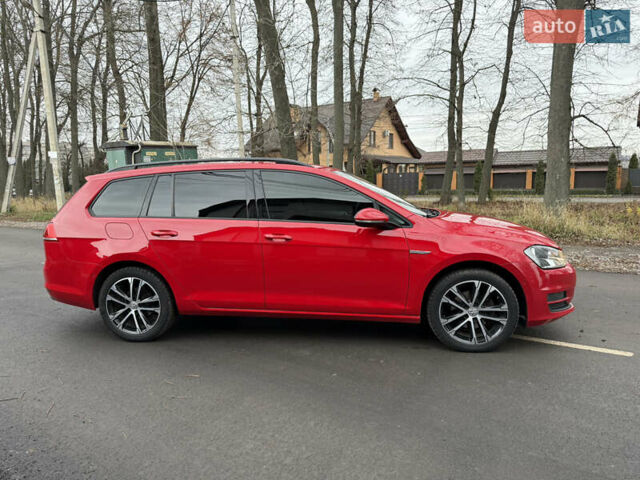 Красный Фольксваген Гольф, объемом двигателя 1.6 л и пробегом 233 тыс. км за 11500 $, фото 19 на Automoto.ua