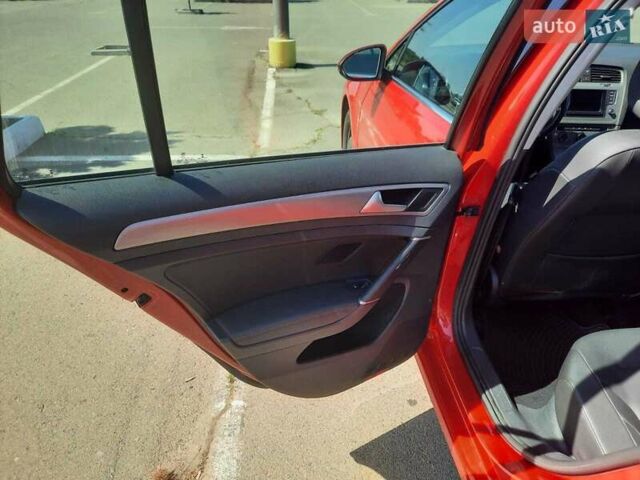 Червоний Фольксваген Гольф, об'ємом двигуна 1.97 л та пробігом 195 тис. км за 12300 $, фото 24 на Automoto.ua