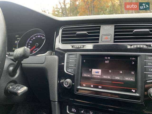 Червоний Фольксваген Гольф, об'ємом двигуна 1.4 л та пробігом 224 тис. км за 9500 $, фото 32 на Automoto.ua