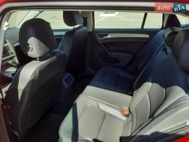 Червоний Фольксваген Гольф, об'ємом двигуна 1.97 л та пробігом 195 тис. км за 12300 $, фото 29 на Automoto.ua