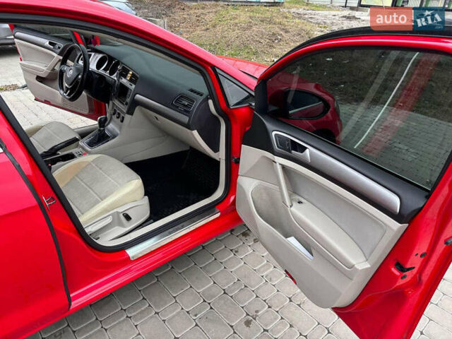 Красный Фольксваген Гольф, объемом двигателя 1.97 л и пробегом 357 тыс. км за 10700 $, фото 25 на Automoto.ua