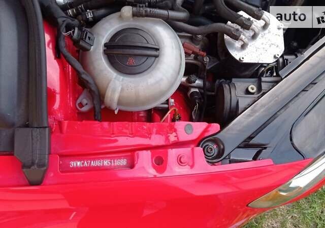 Червоний Фольксваген Гольф, об'ємом двигуна 1.97 л та пробігом 99 тис. км за 14000 $, фото 25 на Automoto.ua