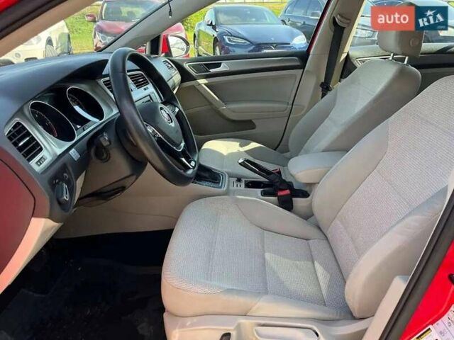 Красный Фольксваген Гольф, объемом двигателя 1.97 л и пробегом 177 тыс. км за 12400 $, фото 11 на Automoto.ua