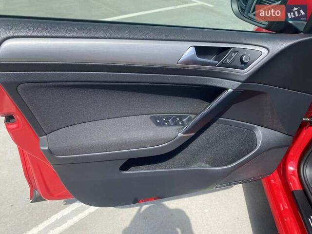 Червоний Фольксваген Гольф, об'ємом двигуна 1.6 л та пробігом 219 тис. км за 12300 $, фото 20 на Automoto.ua