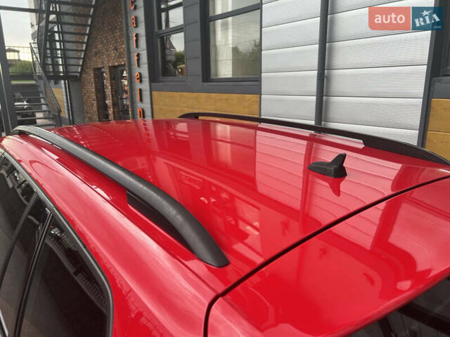 Красный Фольксваген Гольф, объемом двигателя 1.97 л и пробегом 357 тыс. км за 10700 $, фото 17 на Automoto.ua