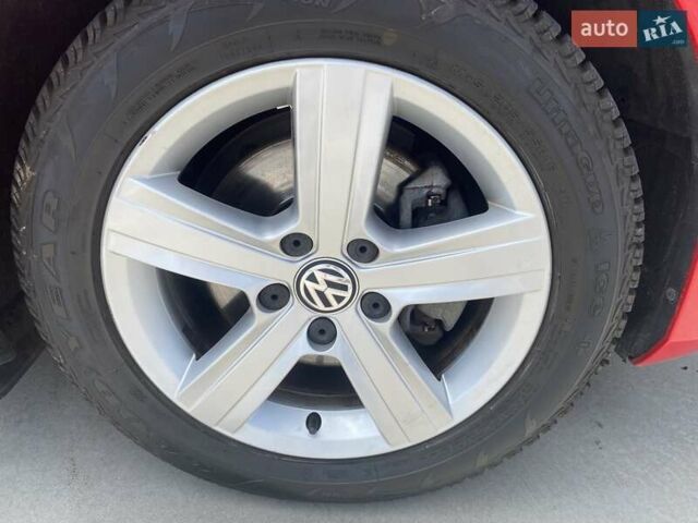 Червоний Фольксваген Гольф, об'ємом двигуна 1.6 л та пробігом 219 тис. км за 12300 $, фото 17 на Automoto.ua