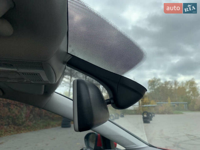 Червоний Фольксваген Гольф, об'ємом двигуна 1.4 л та пробігом 224 тис. км за 9500 $, фото 33 на Automoto.ua