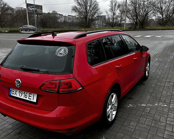 Красный Фольксваген Гольф, объемом двигателя 1.97 л и пробегом 268 тыс. км за 12700 $, фото 5 на Automoto.ua