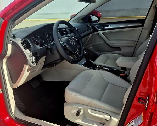 Червоний Фольксваген Гольф, об'ємом двигуна 1.8 л та пробігом 120 тис. км за 20000 $, фото 10 на Automoto.ua