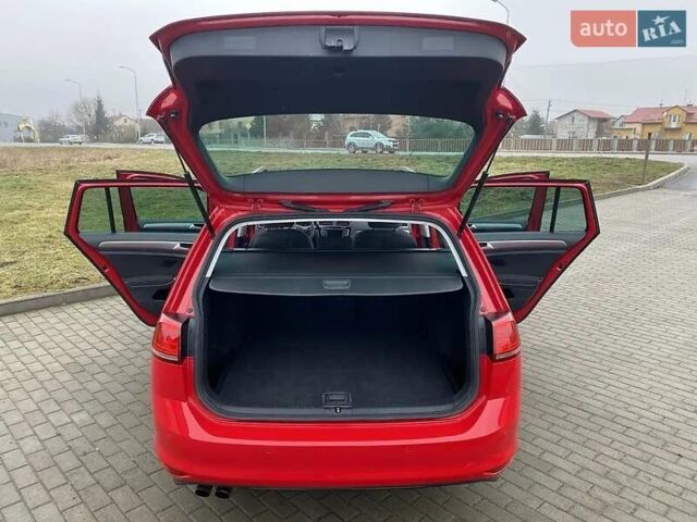 Красный Фольксваген Гольф, объемом двигателя 1.97 л и пробегом 273 тыс. км за 11900 $, фото 15 на Automoto.ua