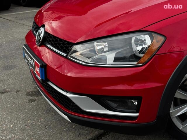 Красный Фольксваген Гольф, объемом двигателя 1.8 л и пробегом 133 тыс. км за 11980 $, фото 9 на Automoto.ua