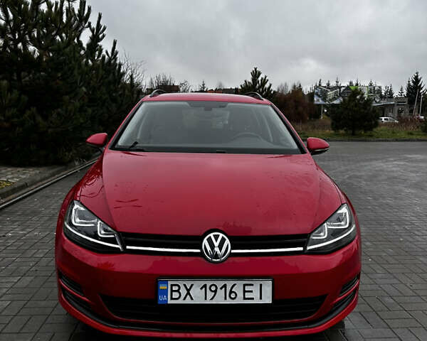 Красный Фольксваген Гольф, объемом двигателя 1.97 л и пробегом 268 тыс. км за 12700 $, фото 1 на Automoto.ua