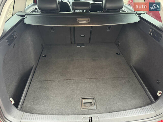 Червоний Фольксваген Гольф, об'ємом двигуна 1.8 л та пробігом 205 тис. км за 11900 $, фото 17 на Automoto.ua