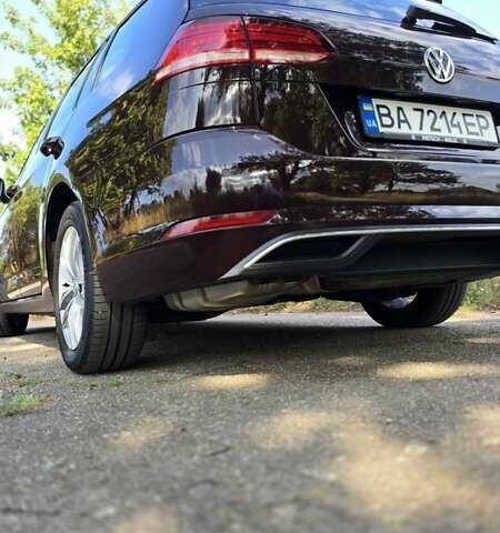 Красный Фольксваген Гольф, объемом двигателя 1.97 л и пробегом 248 тыс. км за 15900 $, фото 16 на Automoto.ua