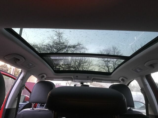 Червоний Фольксваген Гольф, об'ємом двигуна 1.8 л та пробігом 115 тис. км за 12999 $, фото 7 на Automoto.ua