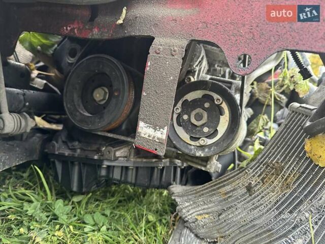 Червоний Фольксваген Гольф, об'ємом двигуна 1.8 л та пробігом 90 тис. км за 1700 $, фото 3 на Automoto.ua