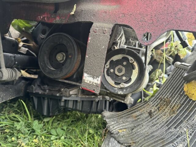 Красный Фольксваген Гольф, объемом двигателя 1.8 л и пробегом 90 тыс. км за 1700 $, фото 6 на Automoto.ua