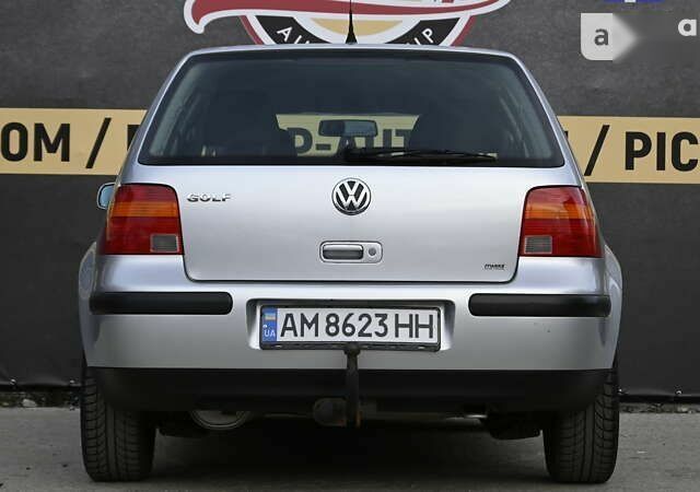 Фольксваген Гольф 2000 у Бердичеве на Automoto.ua Фольксваген Гольф, об'ємом двигуна 2 л та пробігом 218 тис. км за 5300 $, фото 28 на Automoto.ua