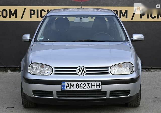 Фольксваген Гольф 2000 у Бердичеве на Automoto.ua Фольксваген Гольф, об'ємом двигуна 2 л та пробігом 218 тис. км за 5300 $, фото 9 на Automoto.ua