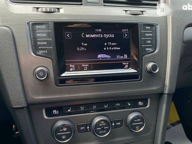 Фольксваген Гольф, объемом двигателя 1.6 л и пробегом 354 тыс. км за 12500 $, фото 12 на Automoto.ua