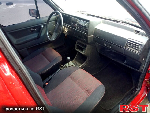 Фольксваген Гольф, об'ємом двигуна 1.6 л та пробігом 347 тис. км за 1999 $, фото 5 на Automoto.ua