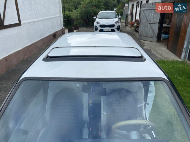 Фольксваген Гольф, объемом двигателя 1.78 л и пробегом 300 тыс. км за 2200 $, фото 8 на Automoto.ua