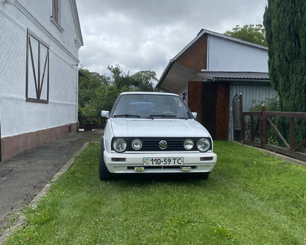 Фольксваген Гольф, объемом двигателя 1.78 л и пробегом 300 тыс. км за 2200 $, фото 2 на Automoto.ua