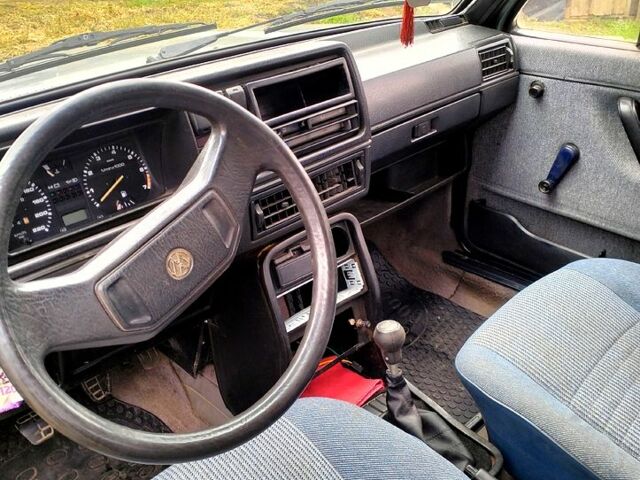 Фольксваген Гольф, объемом двигателя 1.8 л и пробегом 0 тыс. км за 1250 $, фото 4 на Automoto.ua