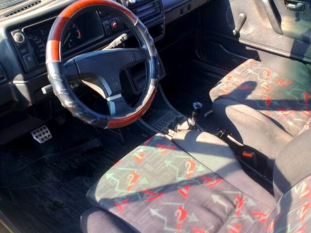 Фольксваген Гольф, об'ємом двигуна 1.8 л та пробігом 415 тис. км за 600 $, фото 5 на Automoto.ua