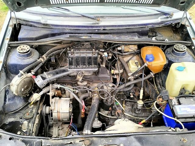 Фольксваген Гольф, объемом двигателя 1.8 л и пробегом 0 тыс. км за 1250 $, фото 3 на Automoto.ua