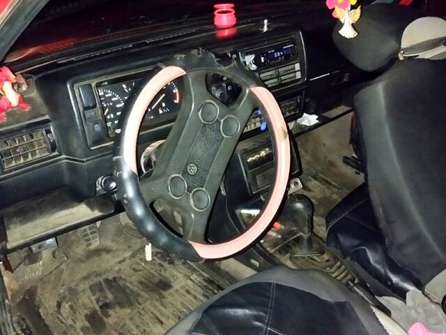 Фольксваген Гольф, объемом двигателя 1.8 л и пробегом 277 тыс. км за 900 $, фото 1 на Automoto.ua