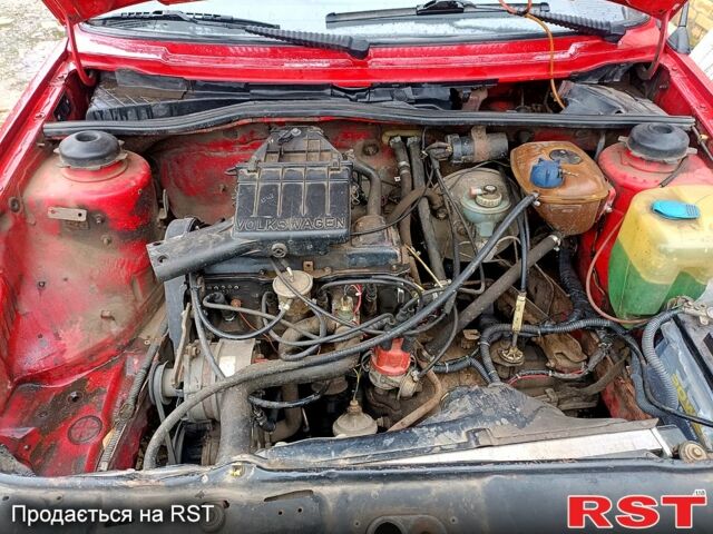 Фольксваген Гольф, объемом двигателя 16 л и пробегом 300 тыс. км за 1300 $, фото 6 на Automoto.ua