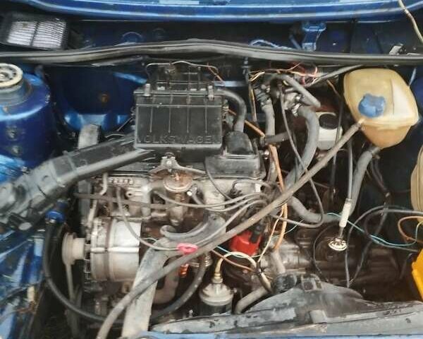 Фольксваген Гольф, объемом двигателя 1.6 л и пробегом 200 тыс. км за 1100 $, фото 2 на Automoto.ua